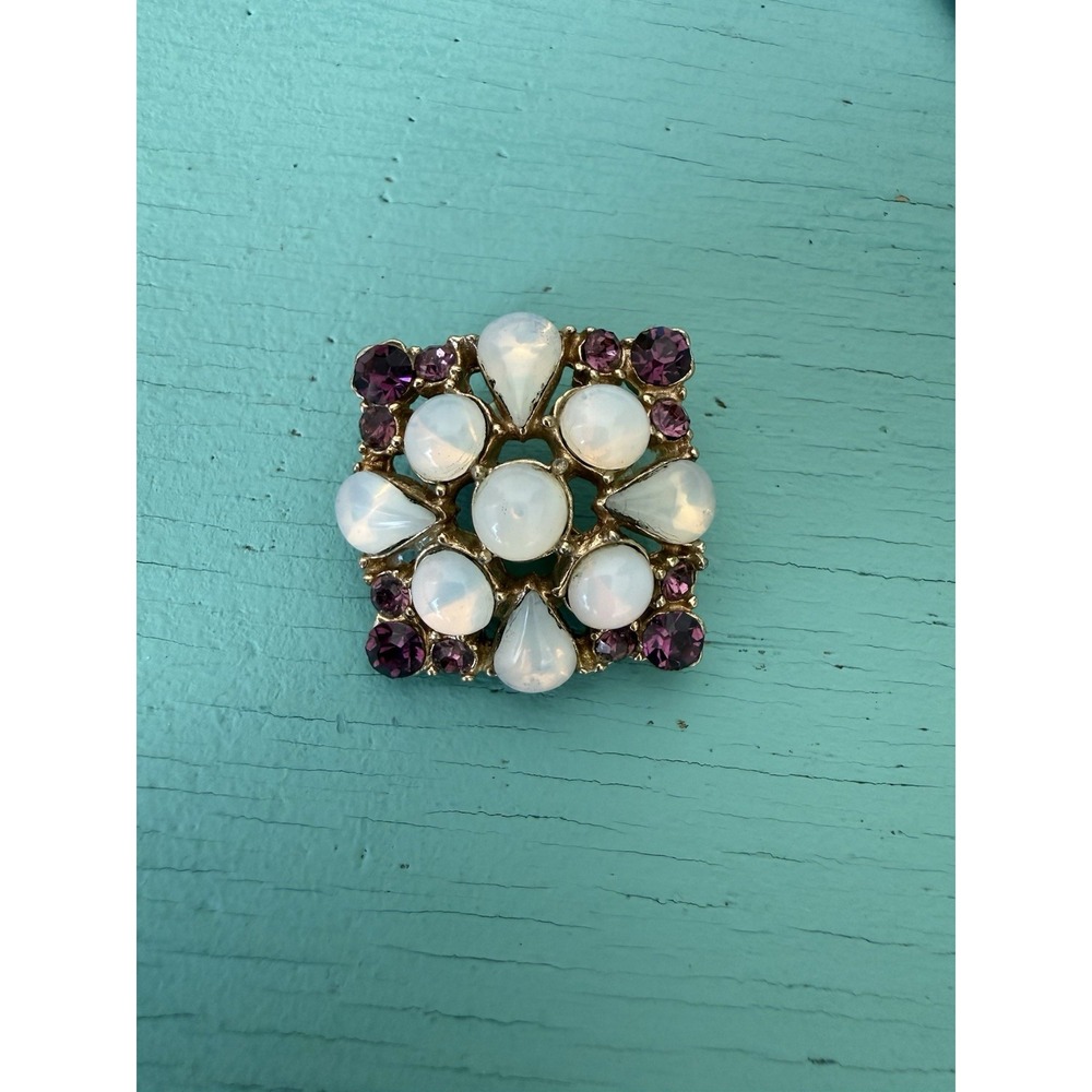 Vintage 1950s-1960s Opaline & Amethyst Rhinestone Brooch Mid-Century Floral